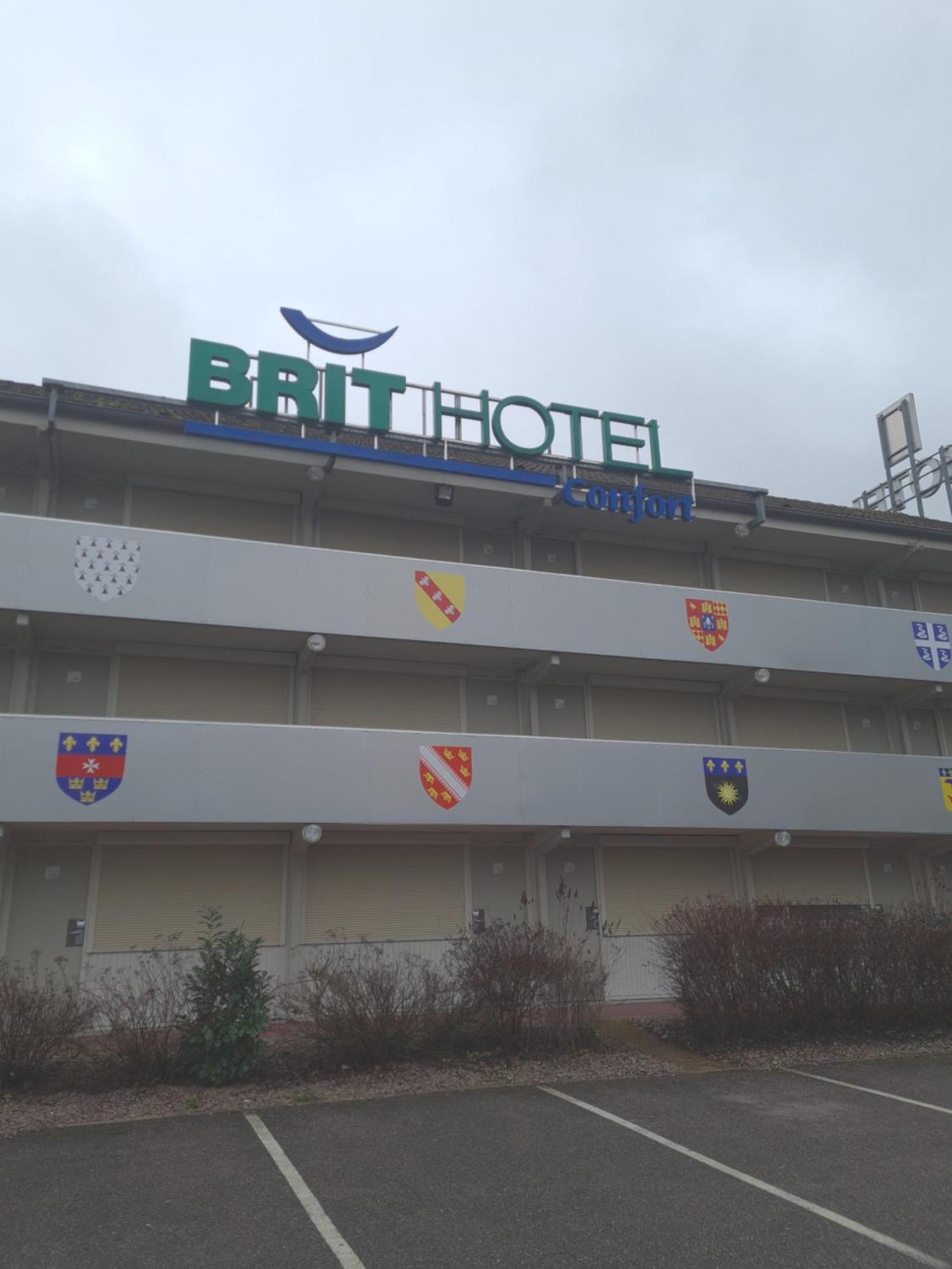 Brit Hotel Confort Nancy Lunéville Exterior photo